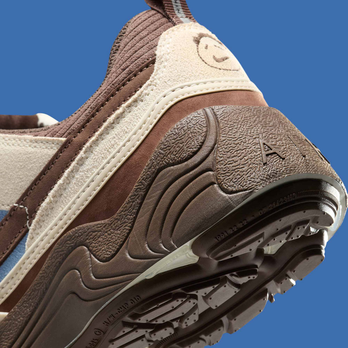 Travis Scott Nike Zoom Field Jaxx Leche Blue Hq3072 400 1