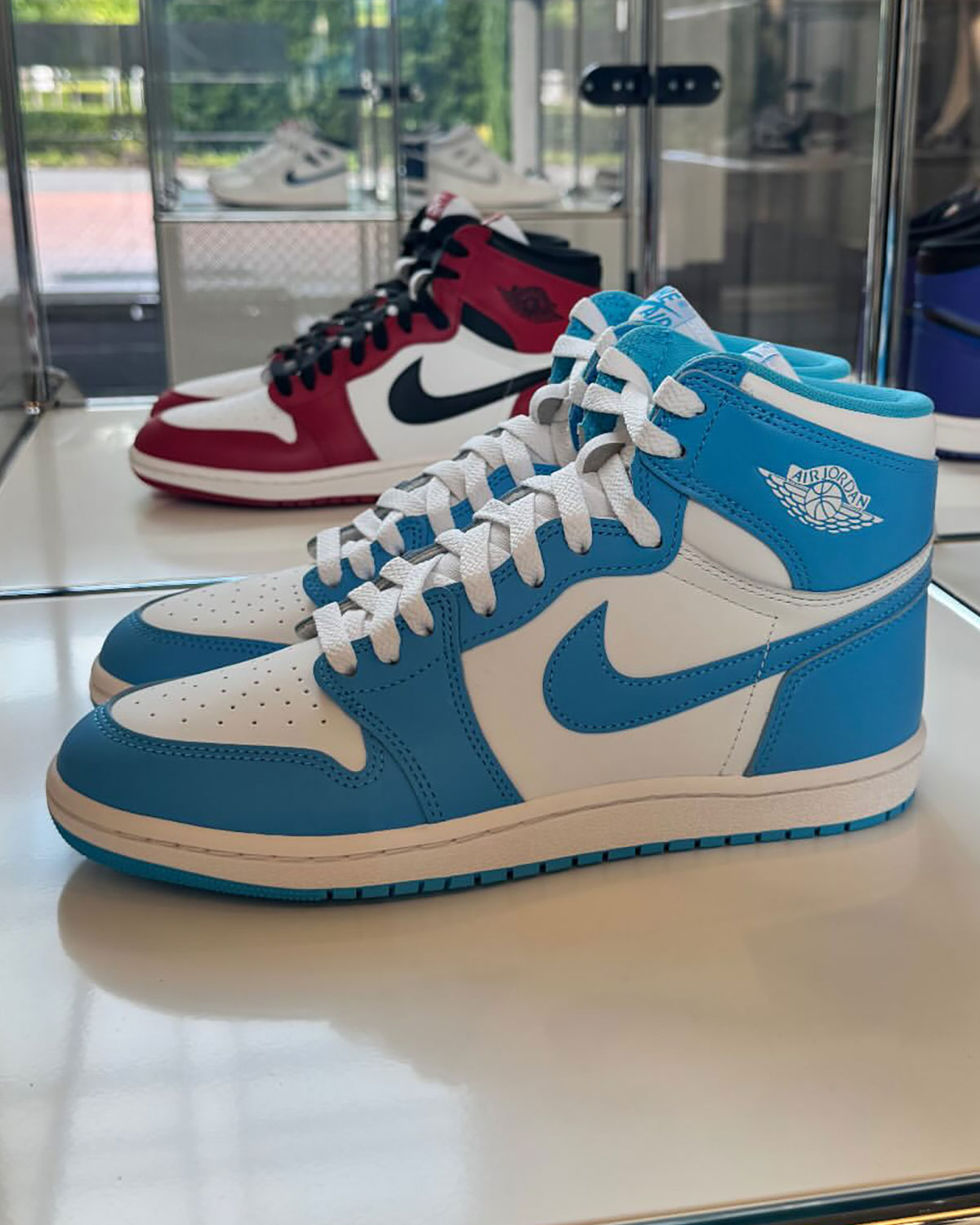 Air Jordan 1 Hi 85 Sample Display 11