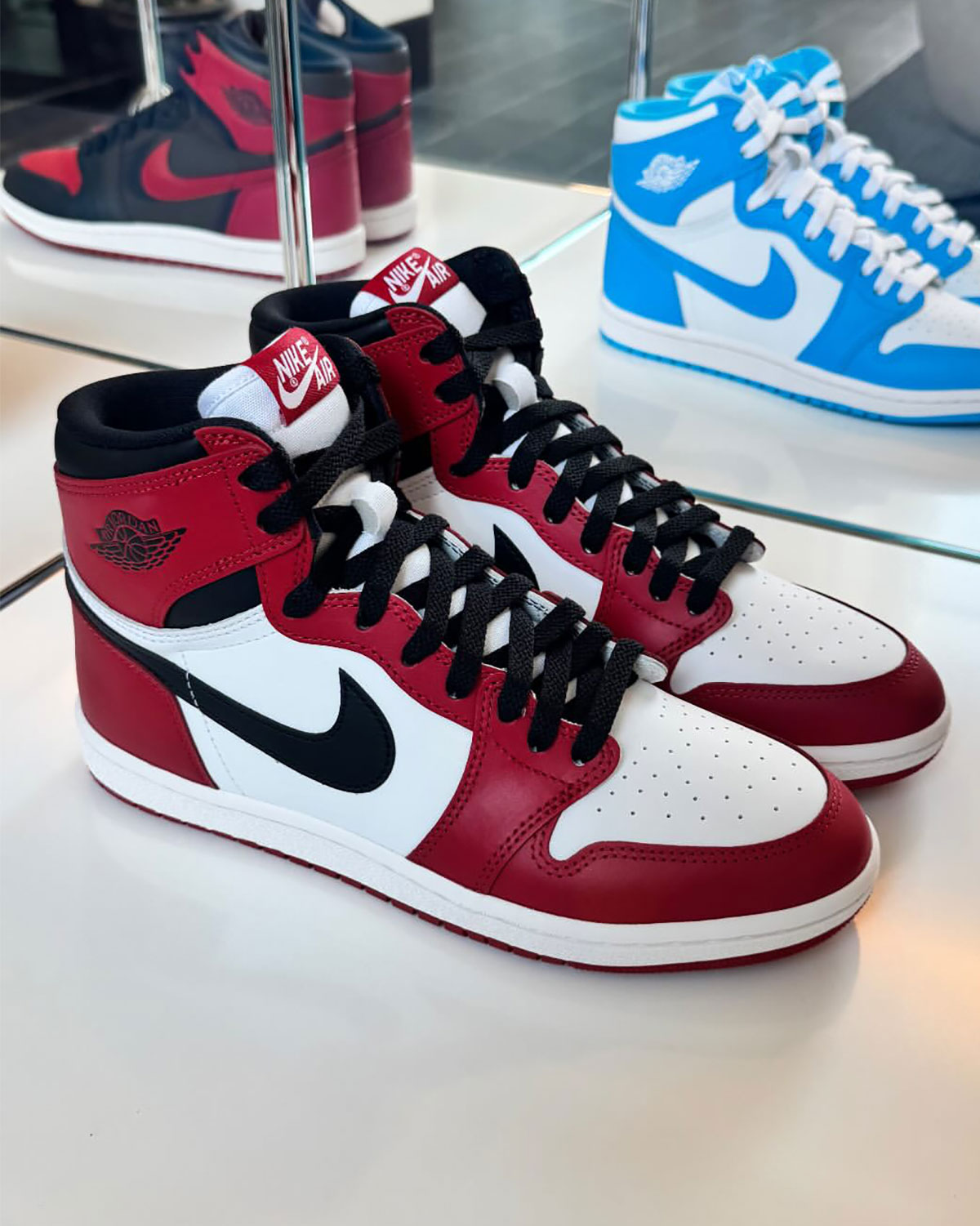 Air Jordan 1 Hi 85 Sample Display 6