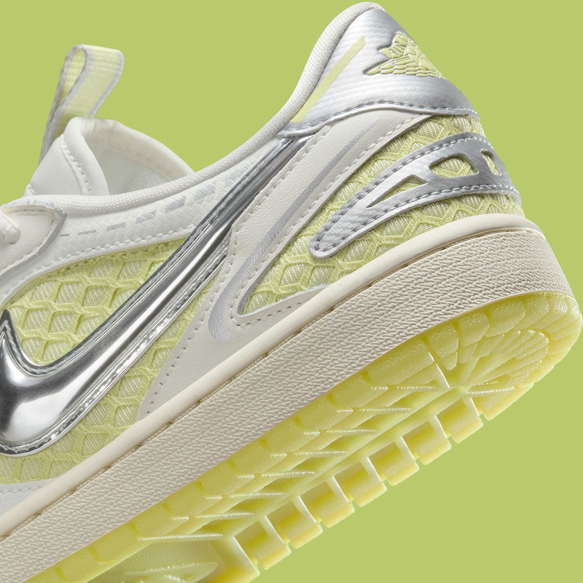 Air Jordan 1 Low Method Of Make V3 Sail Luminous Green Metallic Silver Hq2186 130 1