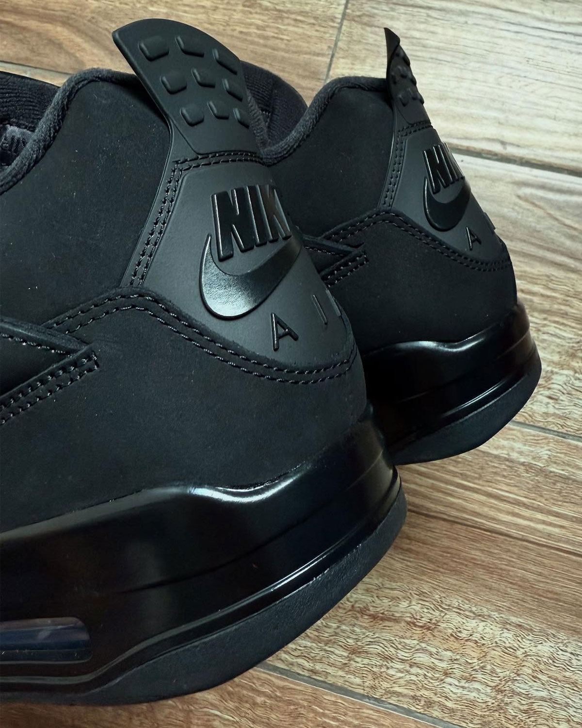 Air Jordan 4 Black Cat Release Date 5