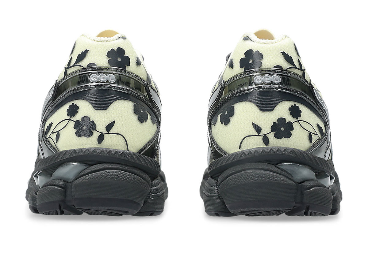 Cecilie Bahnsen Asics Gel Cumulus 16 Ivory Black 1203a762 750 1