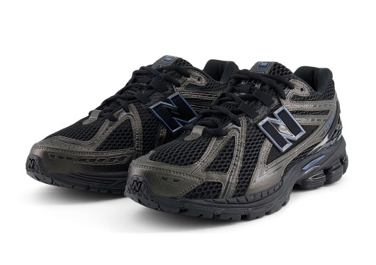 The New Balance 1906R Takes On A Hardy “Black/Blue”