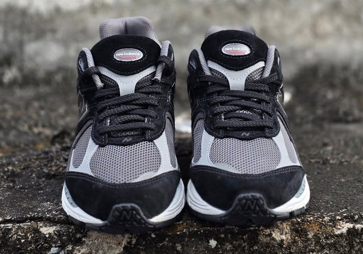 New Balance 2002r Black Grey U2002rc 5