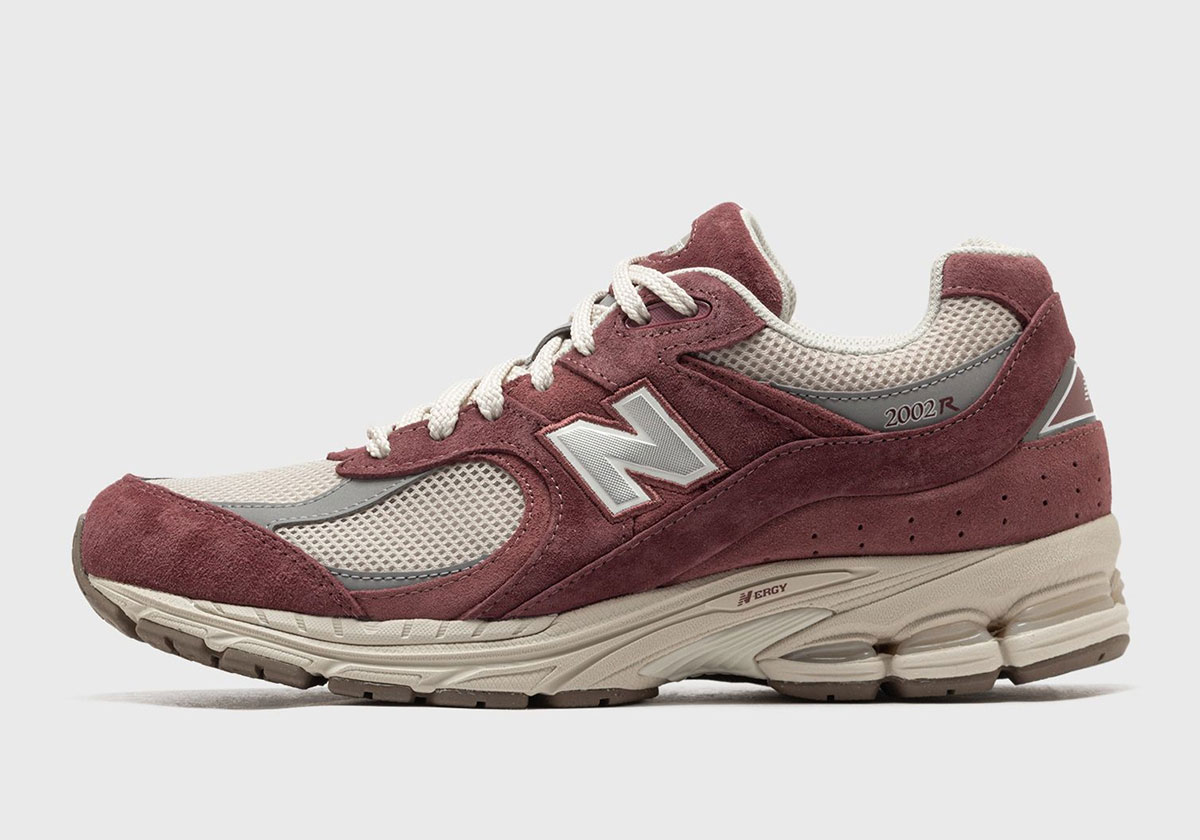 New Balance 2002r Burgundy Cream U2002rs 1