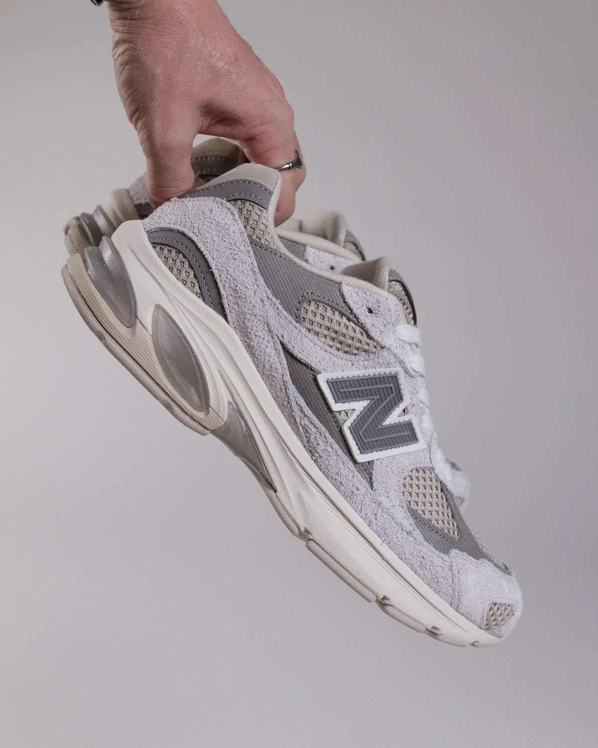 New Balance 2010 Grey White 2