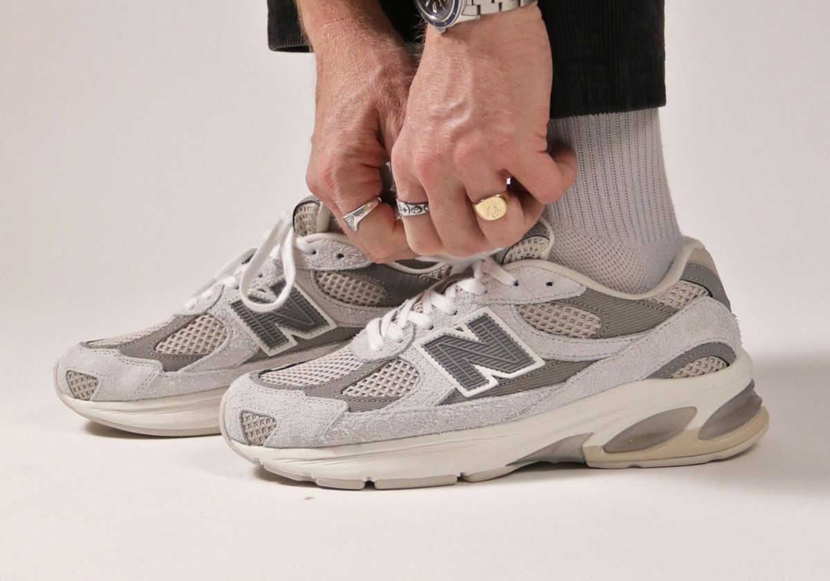 Grey Hairy Suede Lands On The New Balance 2010