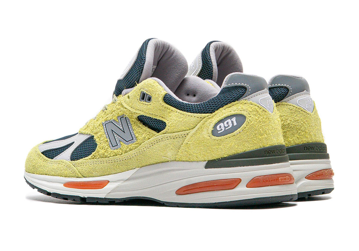 New Balance 991v2 Grape Sorbet 3
