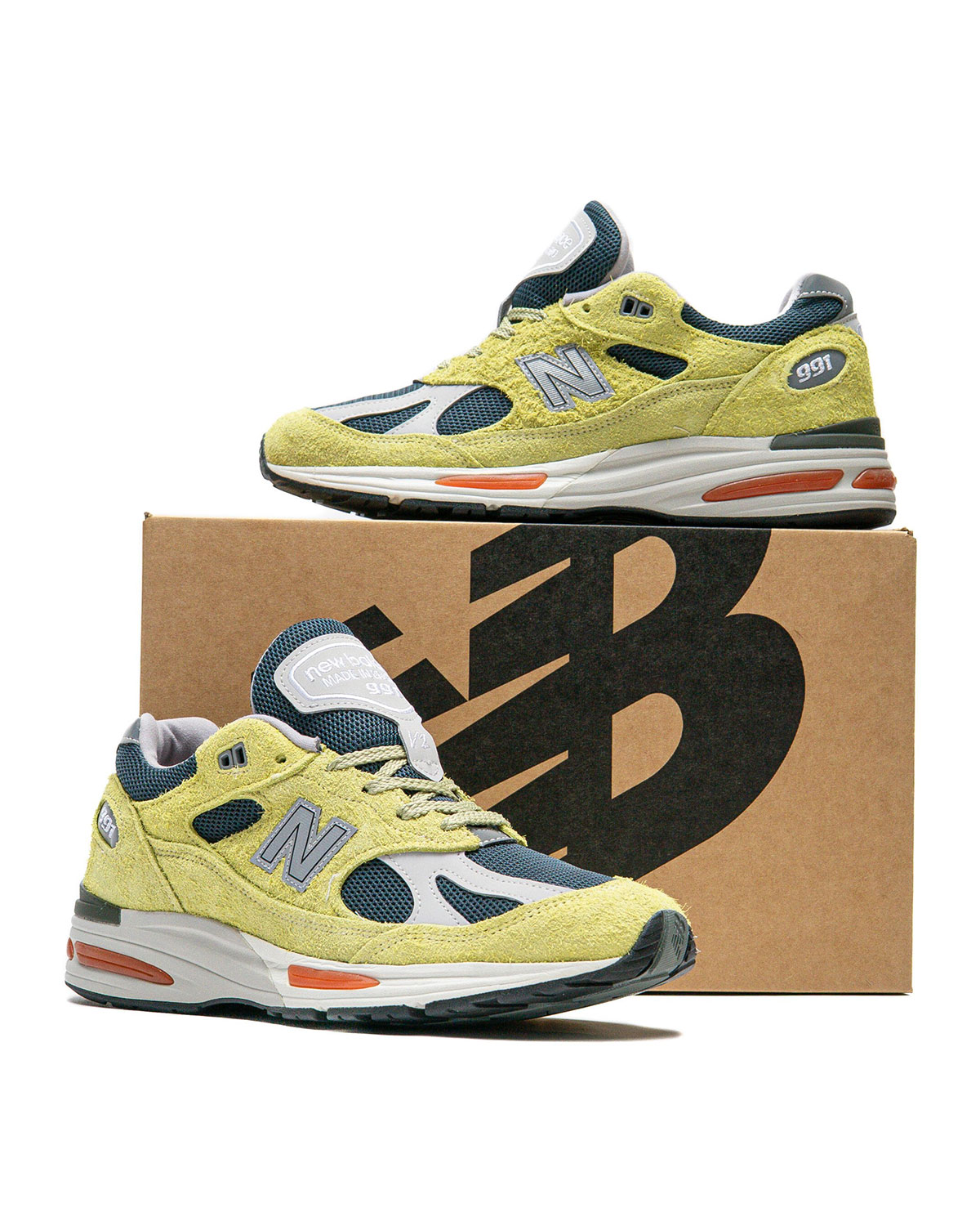 New Balance 991v2 Grape Sorbet 5