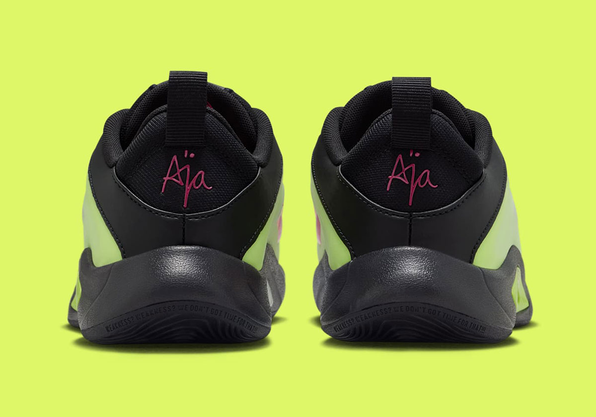 Nike A One Gs Black Volt Glow Hyper Pink Hq2294 001 7