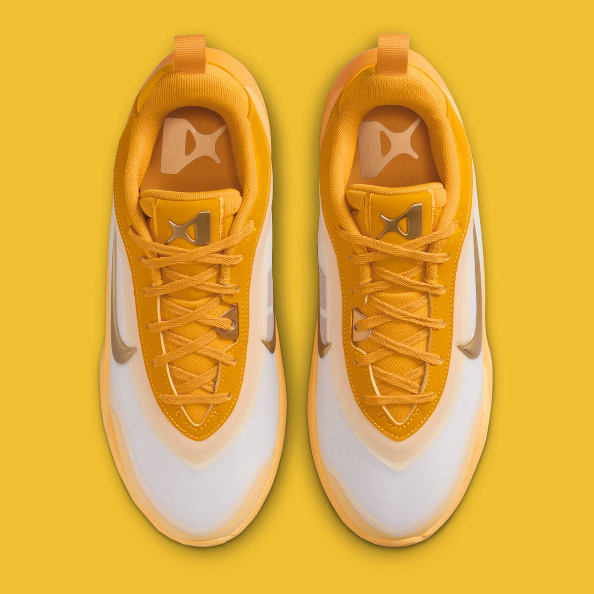 Nike A One Gs Topaz Gold Metallic Gold Soft Yellow Alabaster Hf7001 700 3