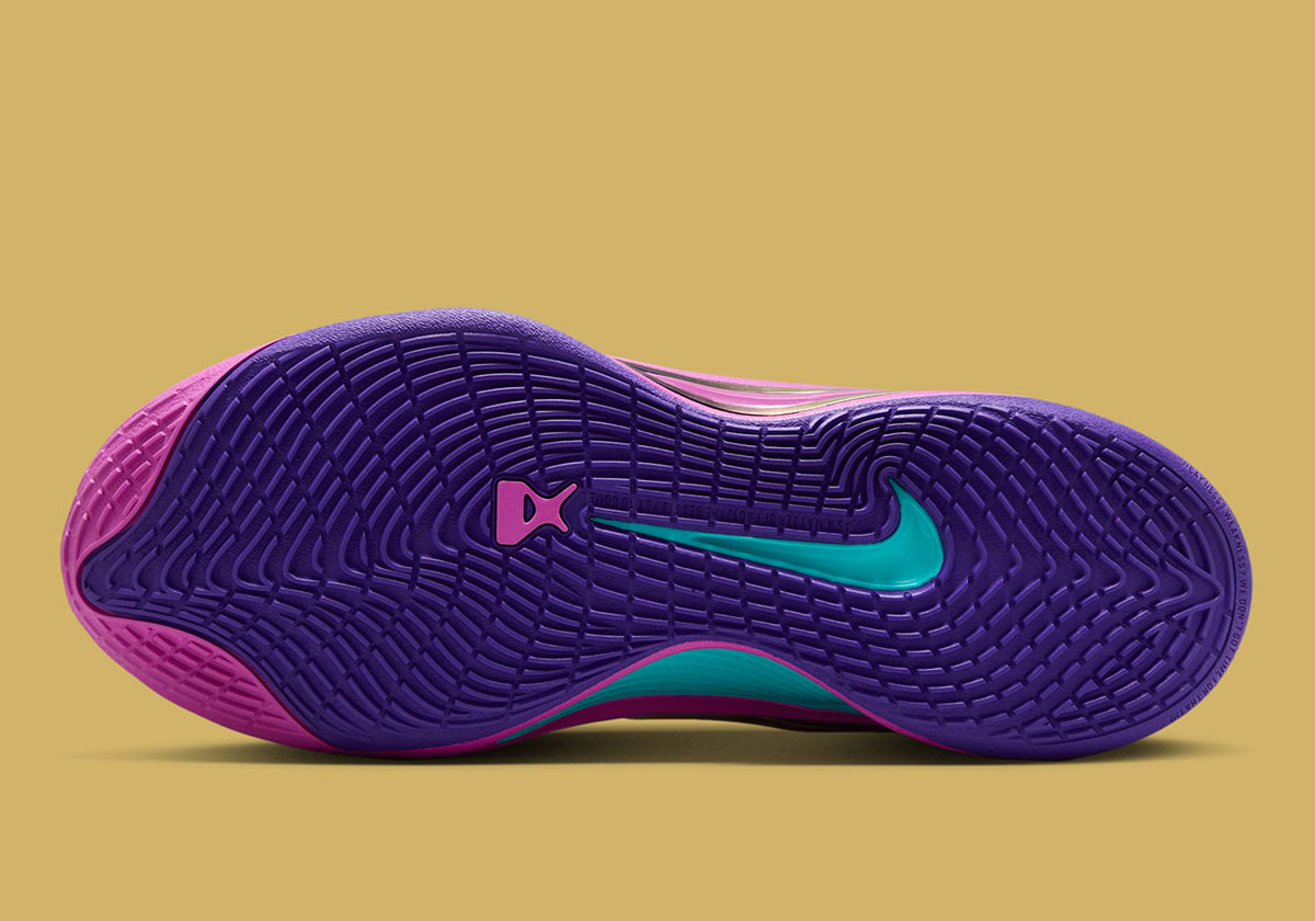 Nike A One Unapologetic Fz8605 500 4