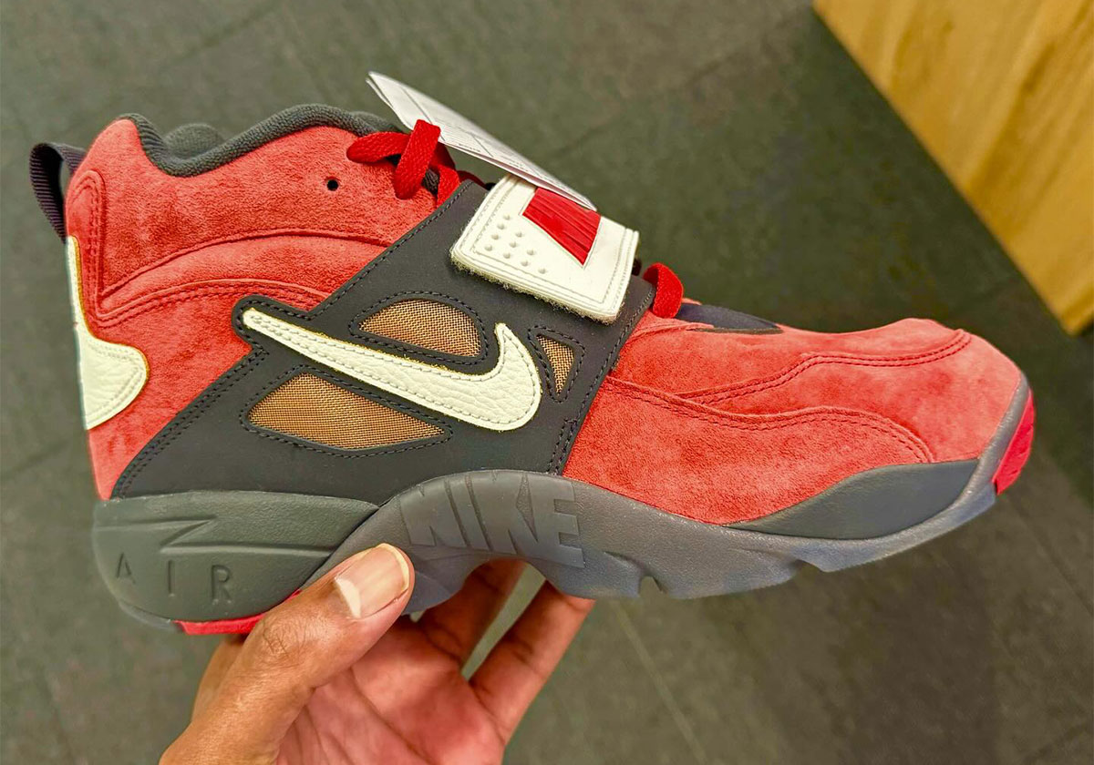 Nike Air Diamond Turf Deion Ossacin Sanders Jr 4