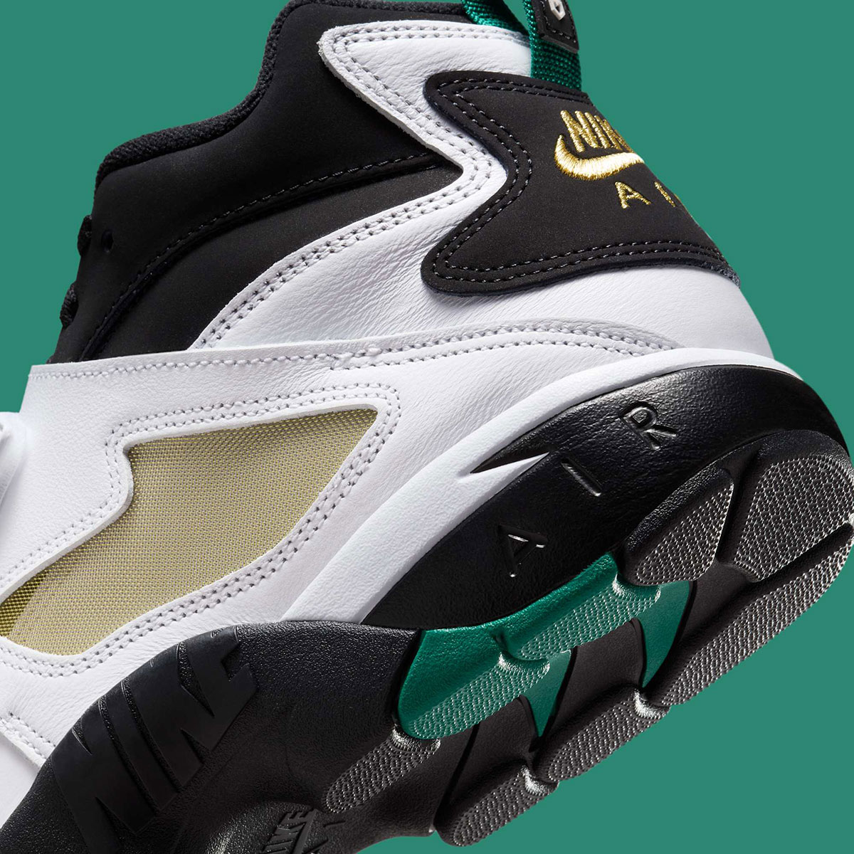 Nike Air Diamond Turf Emerald Ib2240 001 Release Date 5