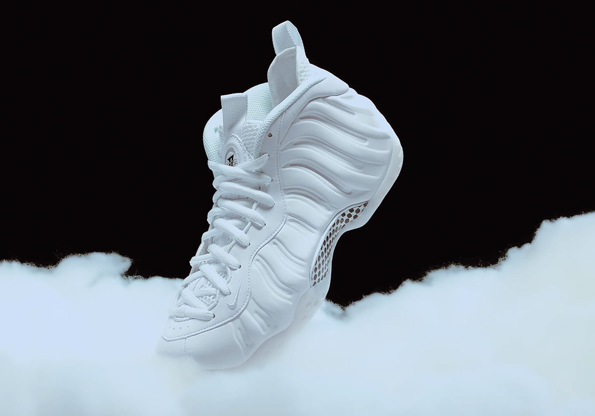 Nike Air Foamposite One White 3