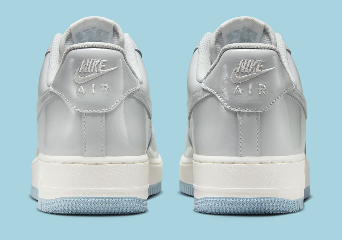 Nike Air Force 1 Low White Sail Light Armory Blue Photon Dust Ih4461 100 3