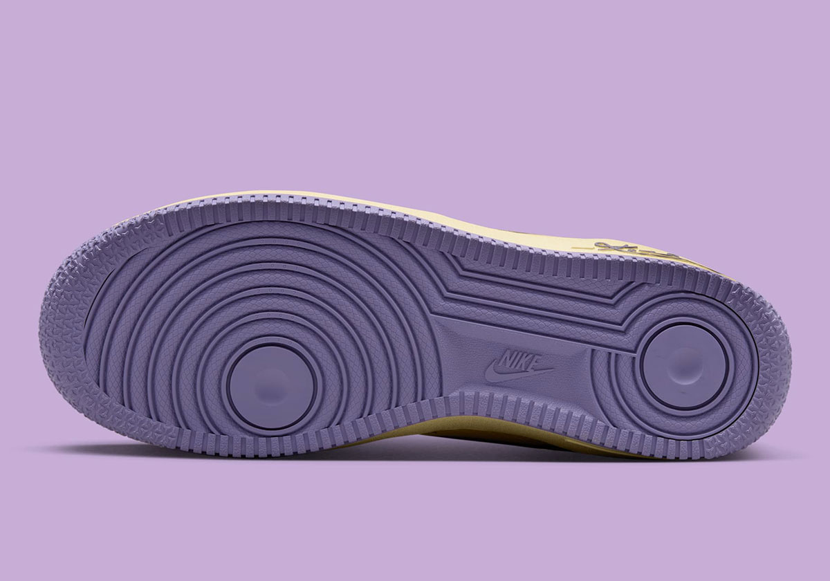 Nike Air Force 1 Protro Kobe Hv9408 700 2