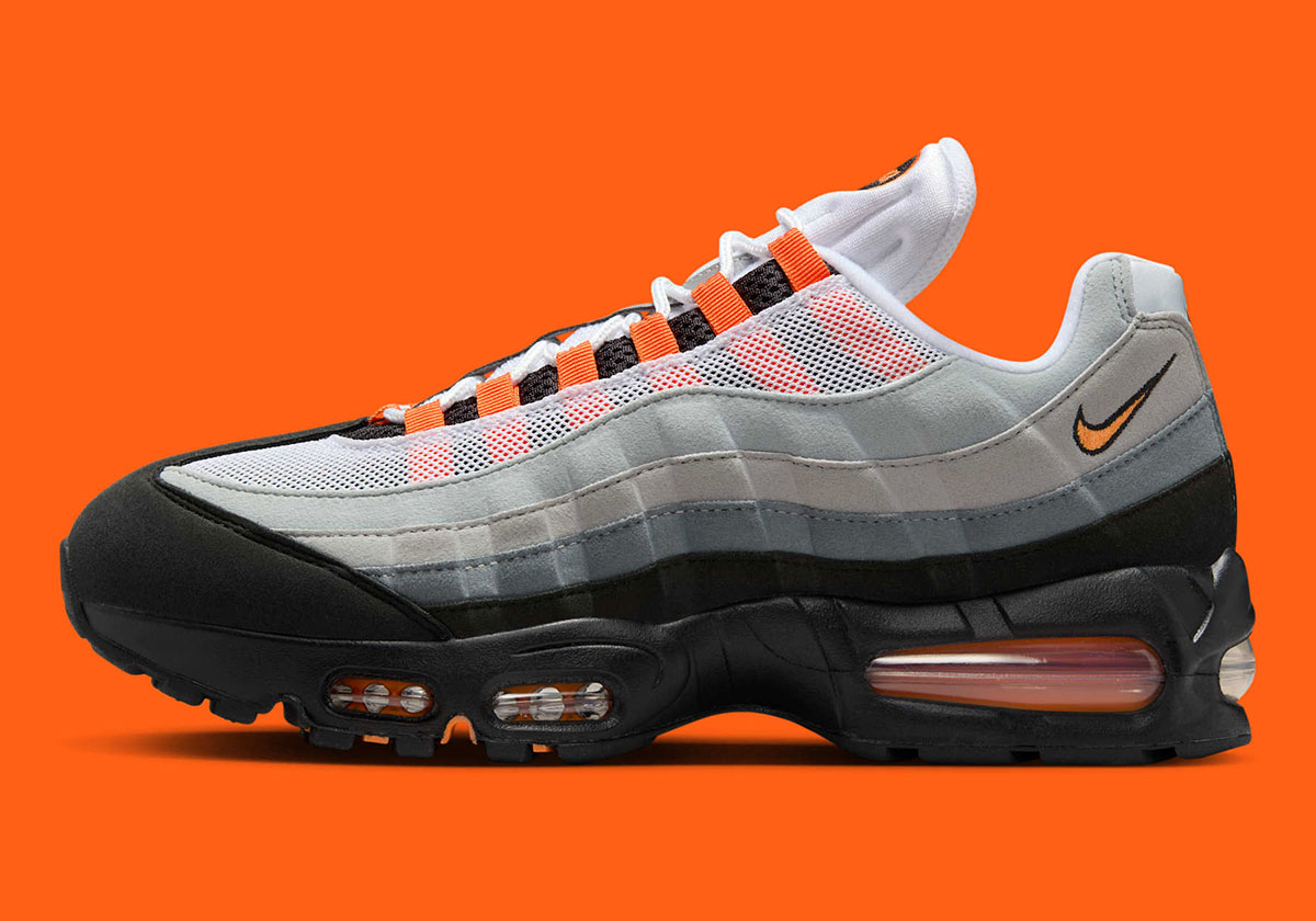 Nike Air Max 95 Og White Bright Mandarin Wolf Grey Light Smoke Grey Black Hm4740 101 2