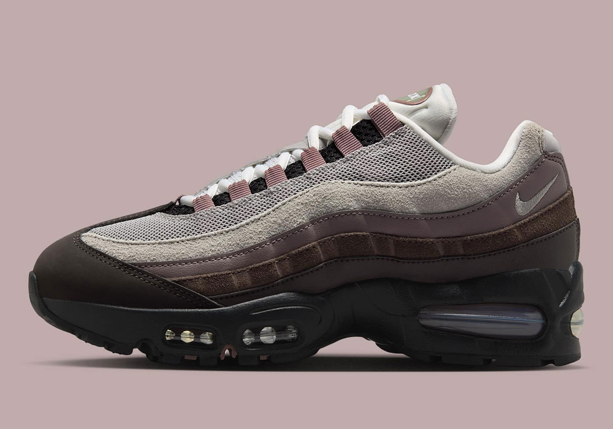 No, This Isn't Another A Ma Maniere x Nike Air Max 95 Collaboration