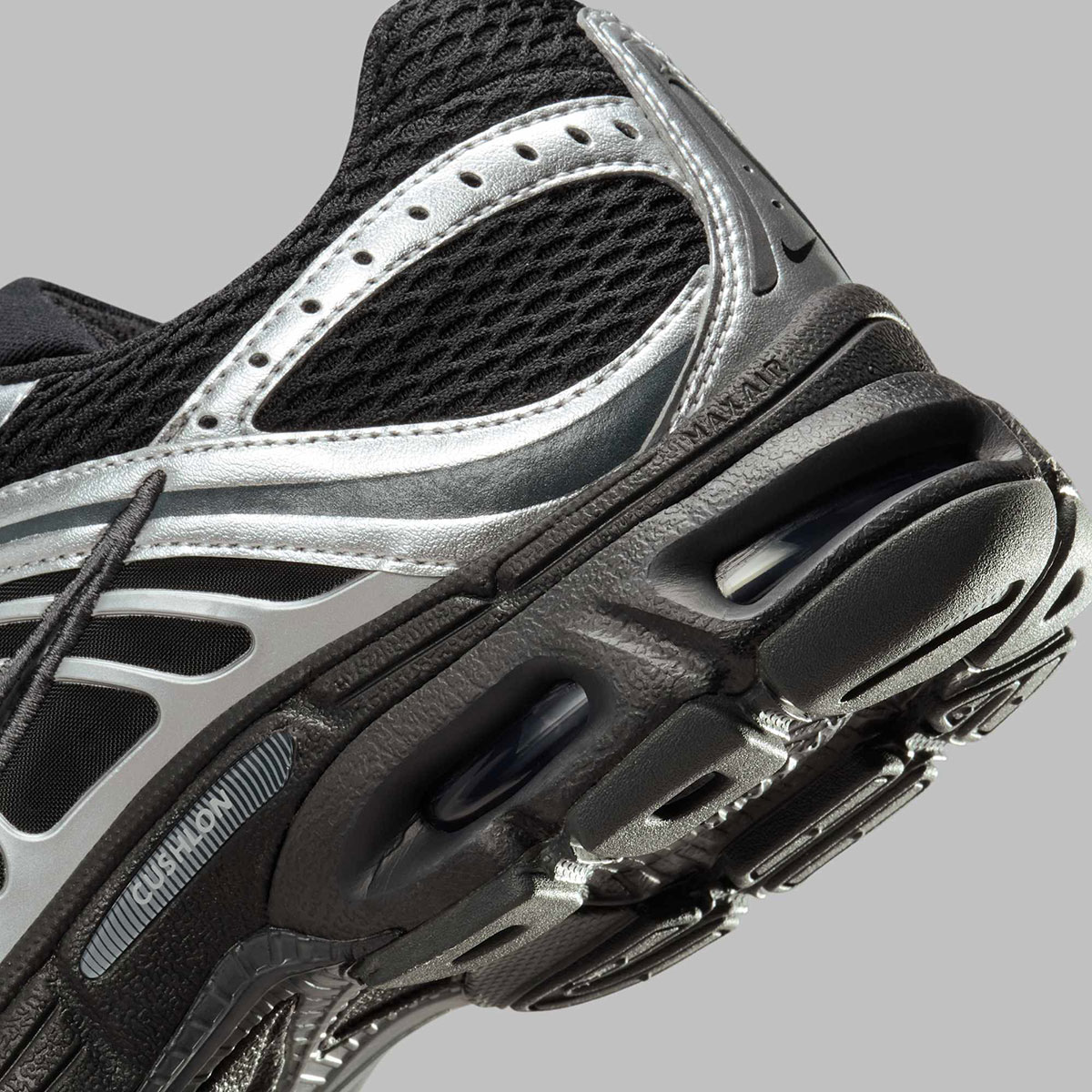 Nike Air Max Moto 2k Black Metallic Silver Anthracite Hq2056 007 1