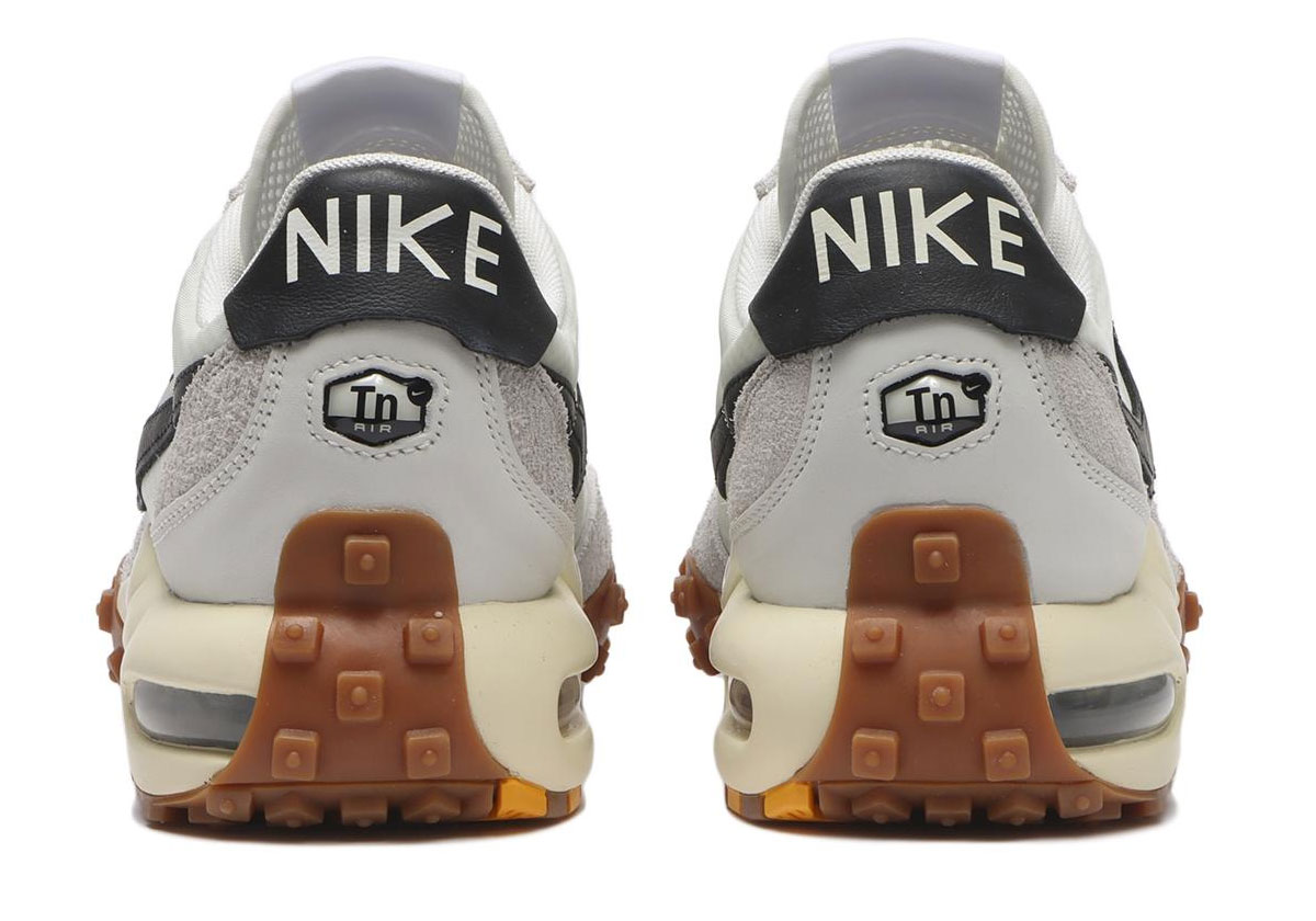 Nike Air Max Waffle Sail Black Gum Medium Brown Ib3656 100 4