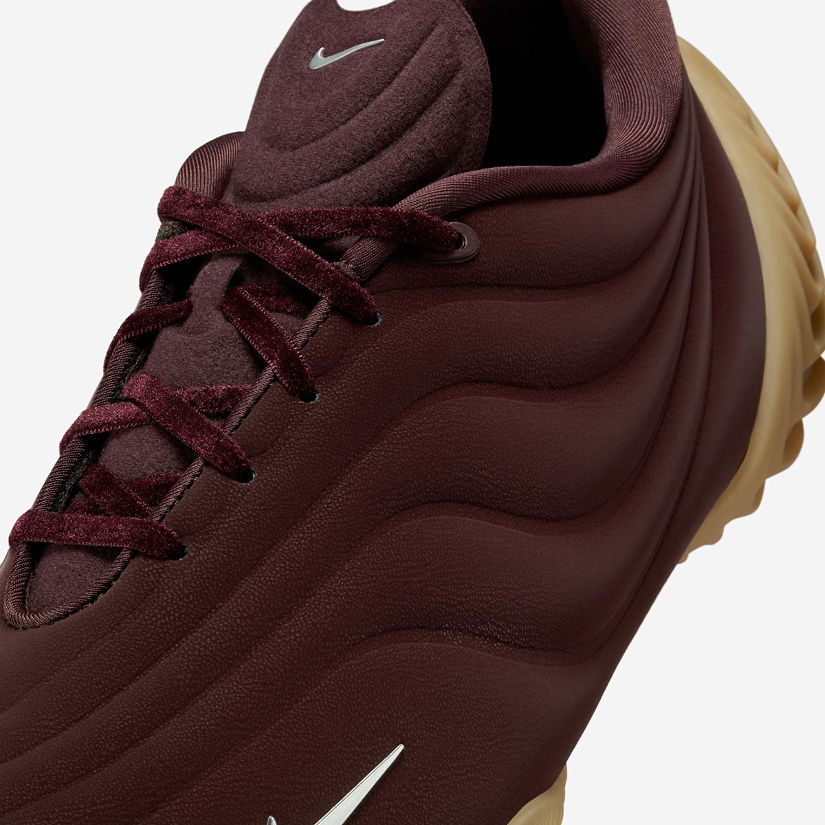 Nike Astra Ultra Dark Team Red Gum Fz5778 600 3