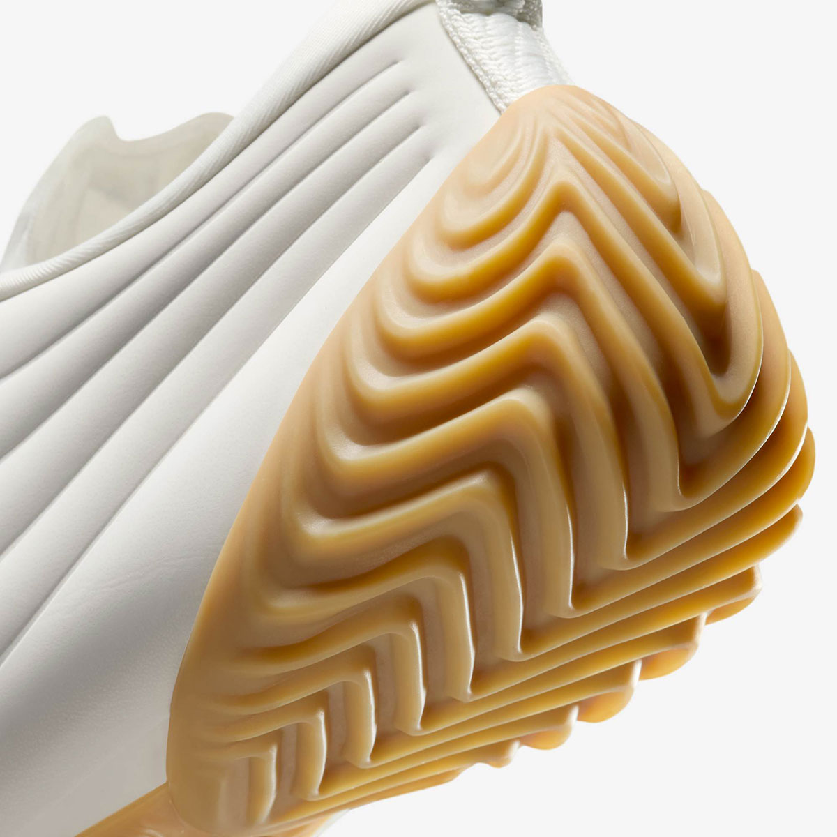 Nike Astra Ultra Sail Gum Fz5778 101 7