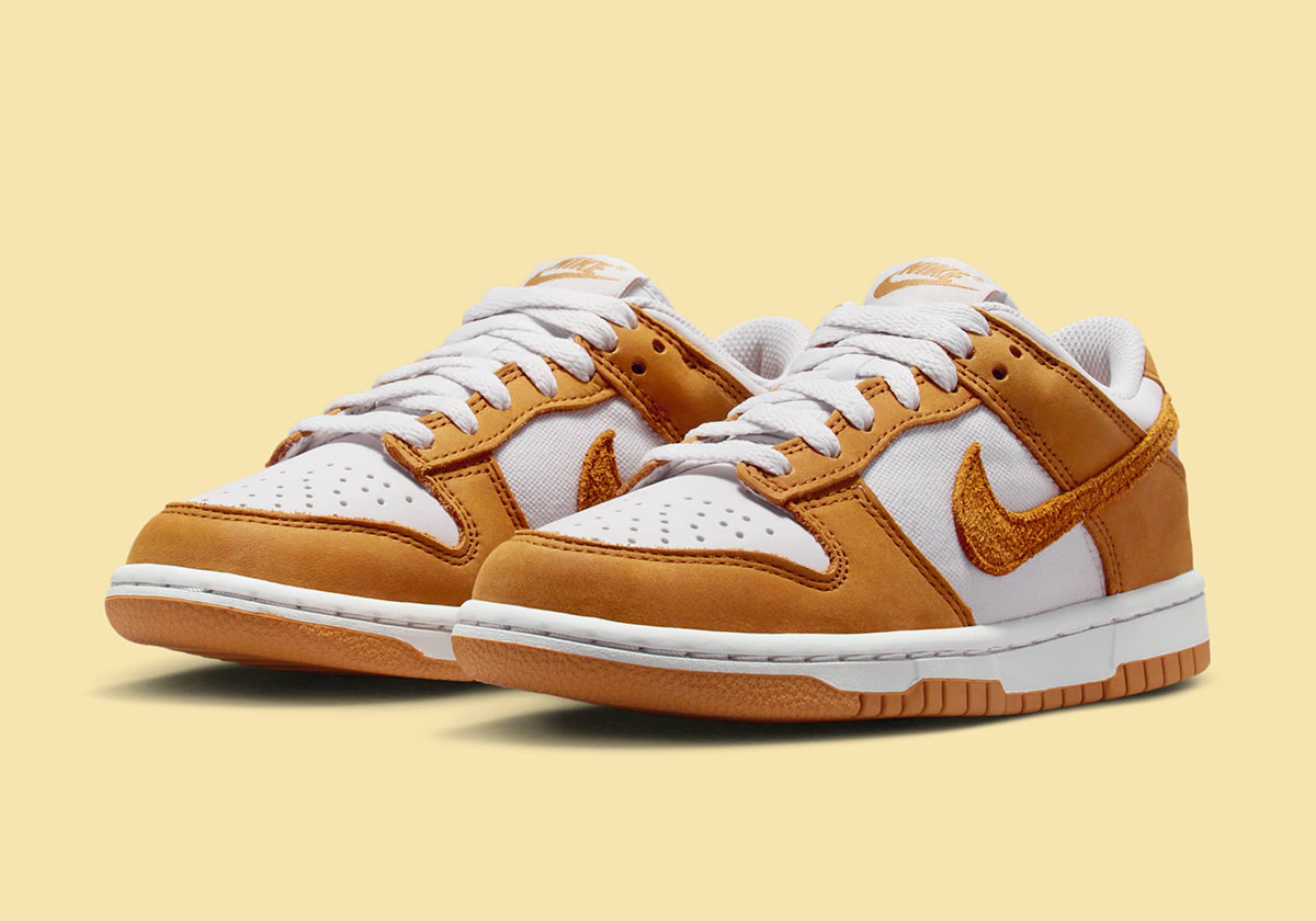 Canvas And Suede Appear On This Kids' Nike Dunk Low
