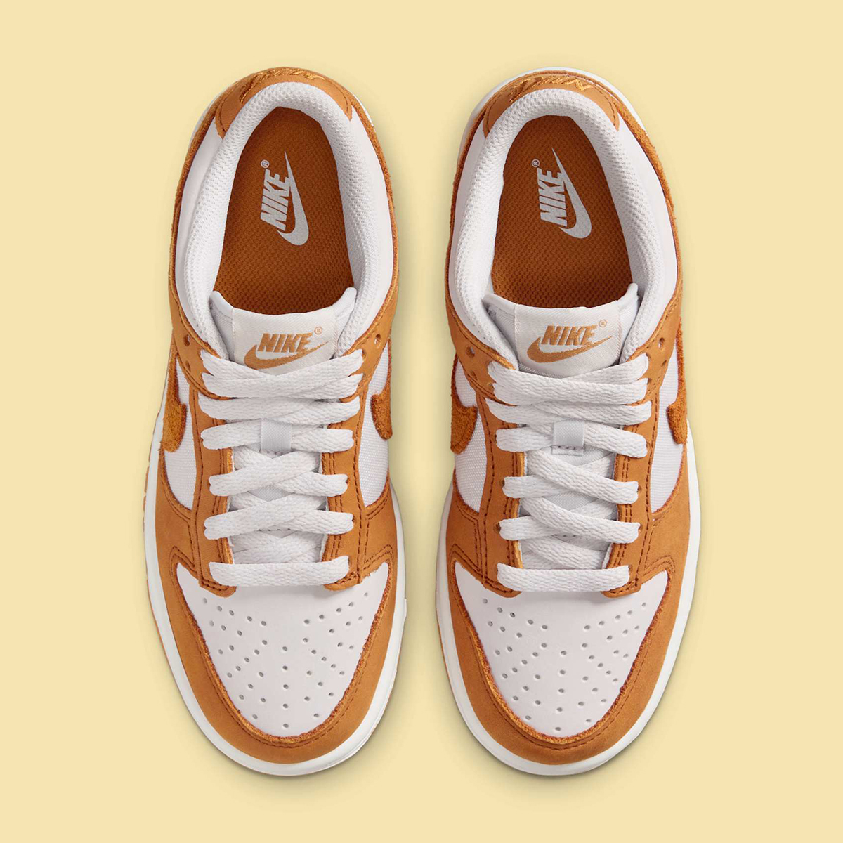 Nike Dunk Low Gs Vast Grey Desert Ochre White Hq9293 001 2