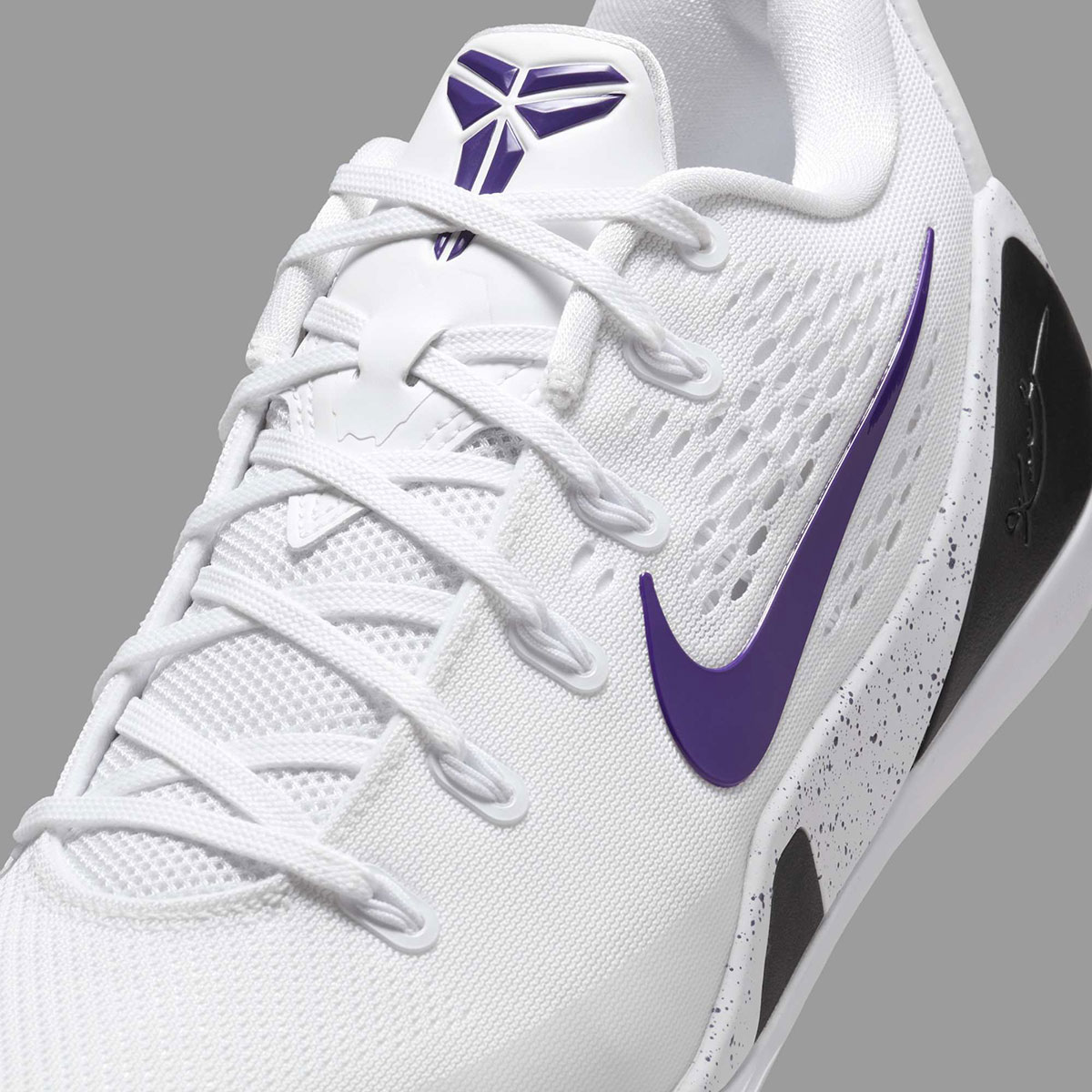 Nike Kobe 9 Em Protro White Court Purple Ih1401 100 1