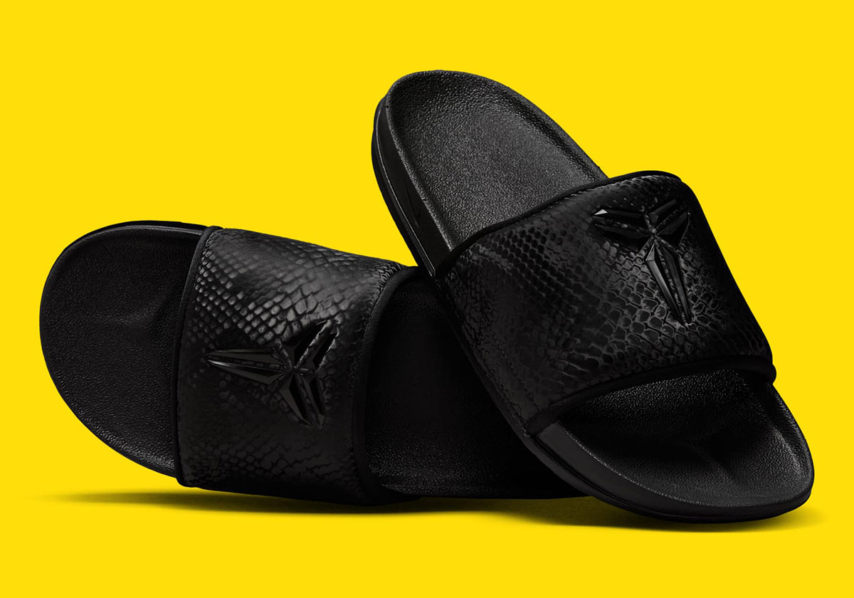 Nike Kobe Offcourt Slides Black If2870 001 1