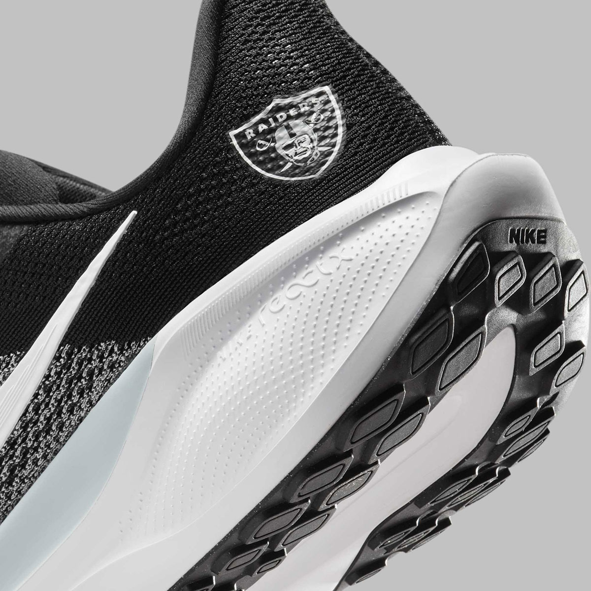 Nike Pegasus 41 Las Vegas Raiders Ib3201 001 2