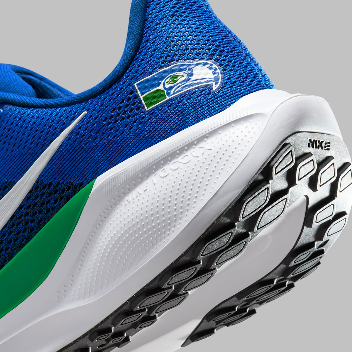 Nike Pegasus 41 Seattle Seahawks Ib3197 400 1