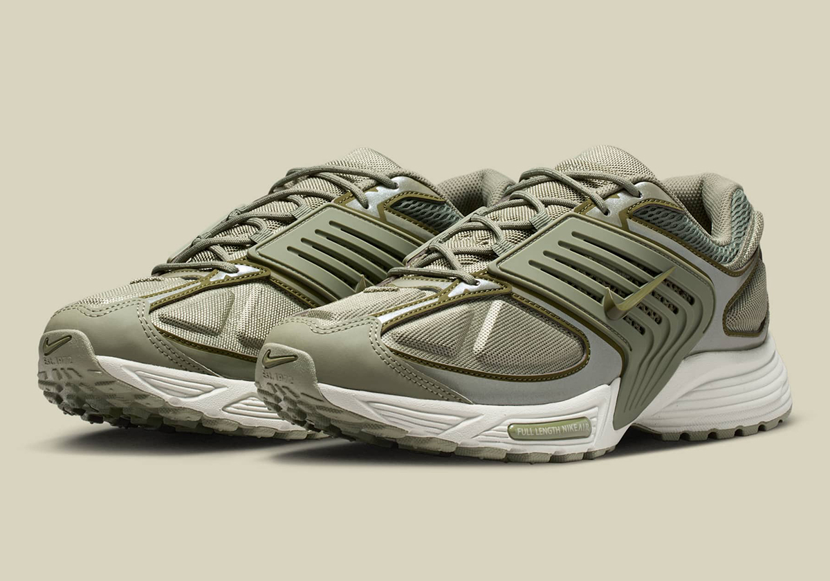 The Nike Pegasus Wave Looks Forward To Autumn In "Light Army"