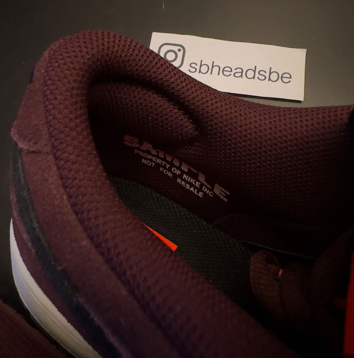 Nike Sb Dunk Low Pro Iso Orange Label Burgundy 3
