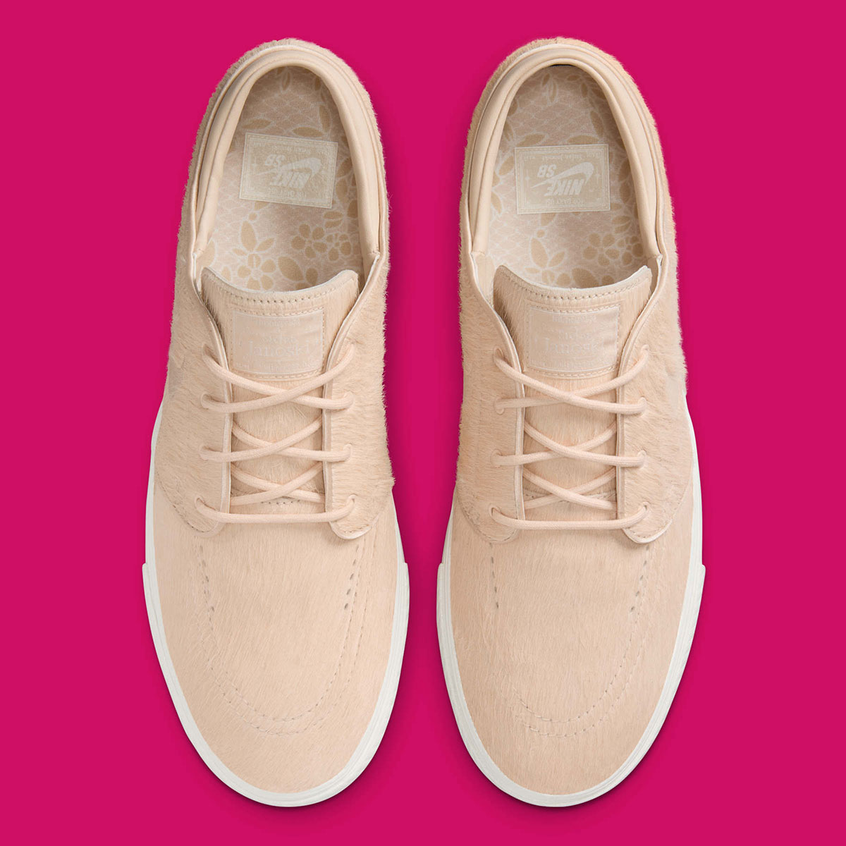 Nike Sb Janoski Pony Hair Hf3060 200 1