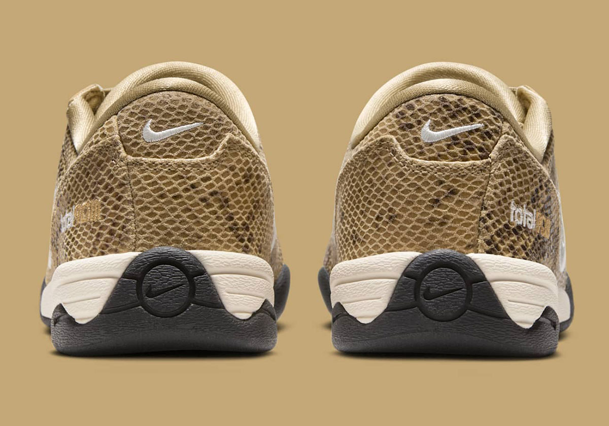 Nike Total 90 Gold Snakeskin Ib4204 200 2
