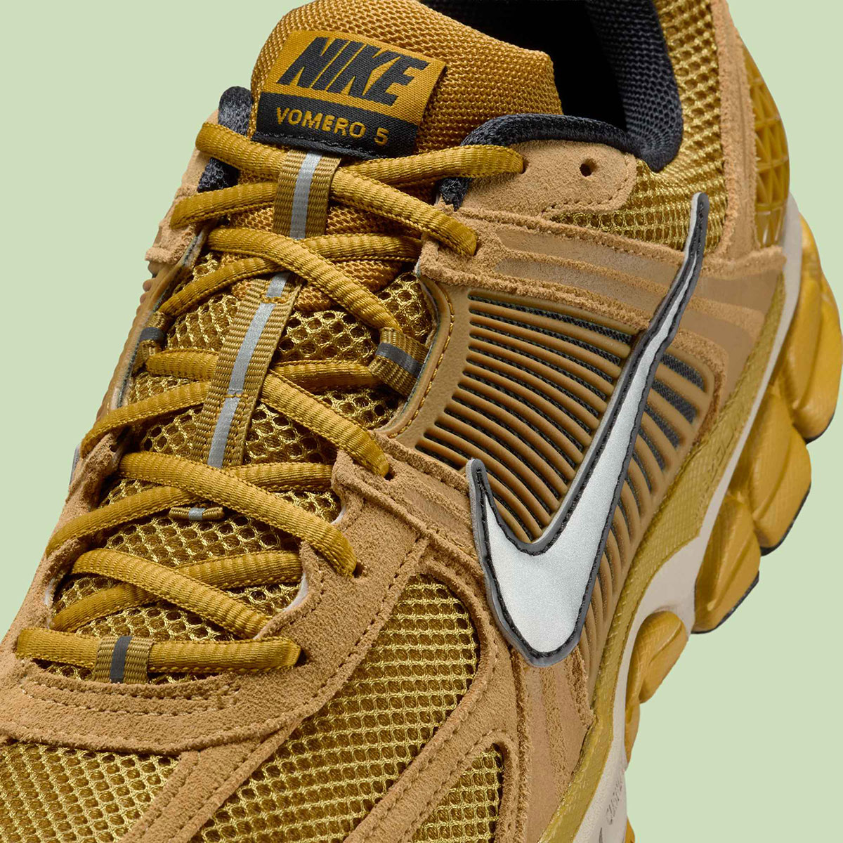 Nike Zoom Vomero 5 Ochre Flat Gold Metallic Silver Light Orewood Brown Hf1553 301 7