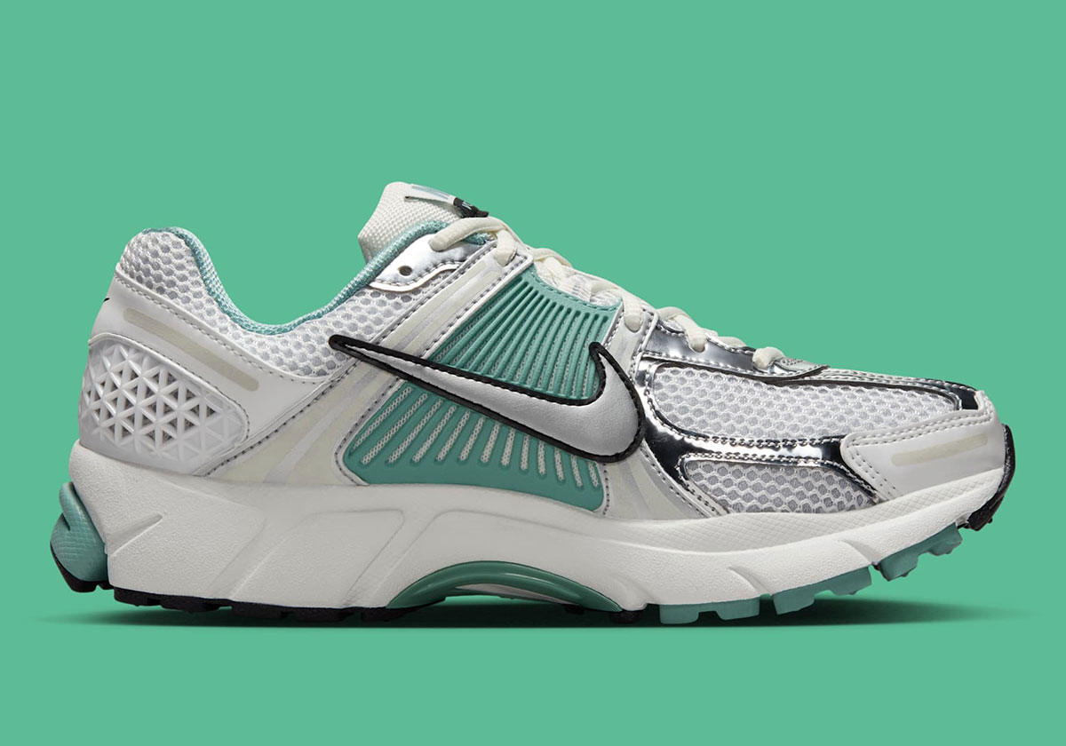 Nike Zoom Vomero 5 Summit Whute Wolf Grey Cannon Hf1877 101 5