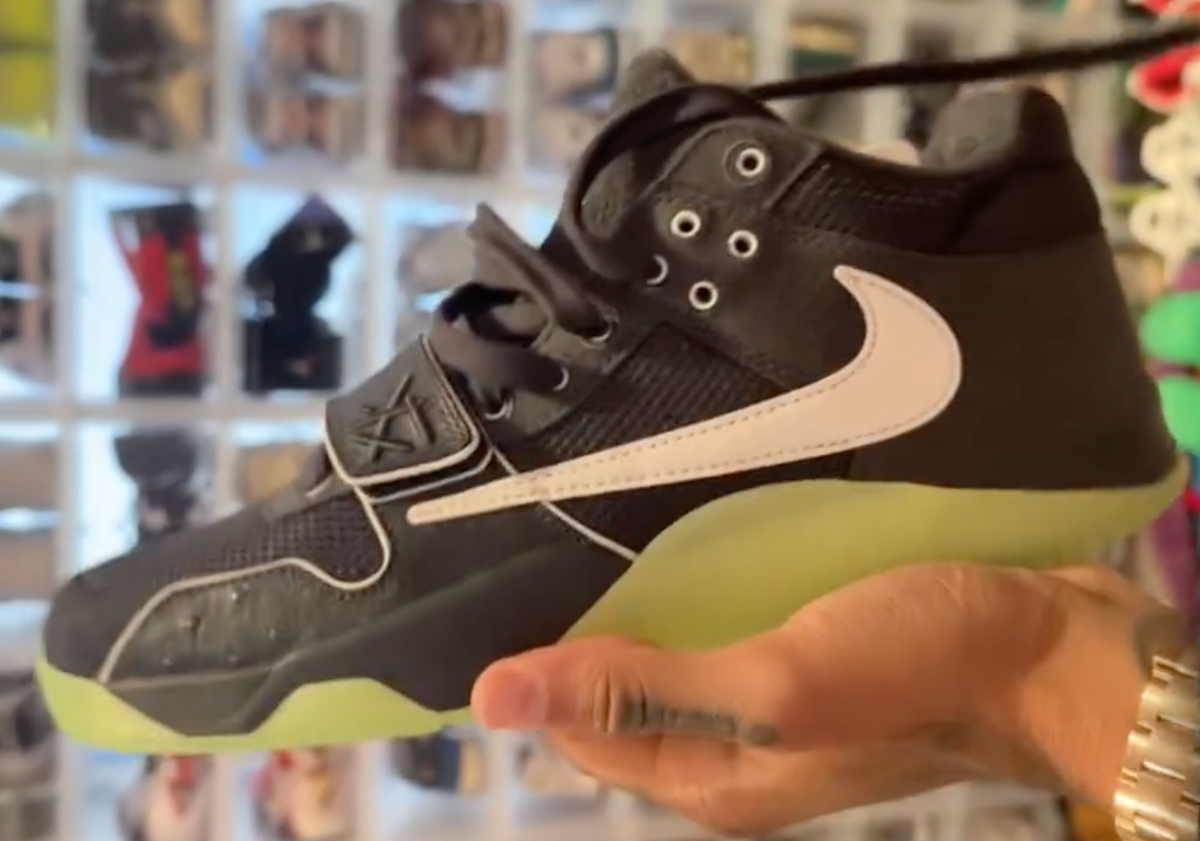 OG Chase B Reveals Friends & Family Jordan CJ1 T-Rexx