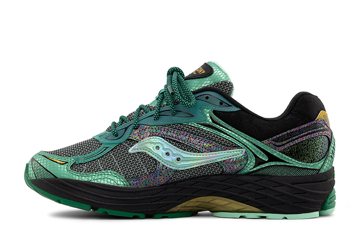 Saucony Progrid Omni 9 Glowaconstrictor Year Of The Snake 5
