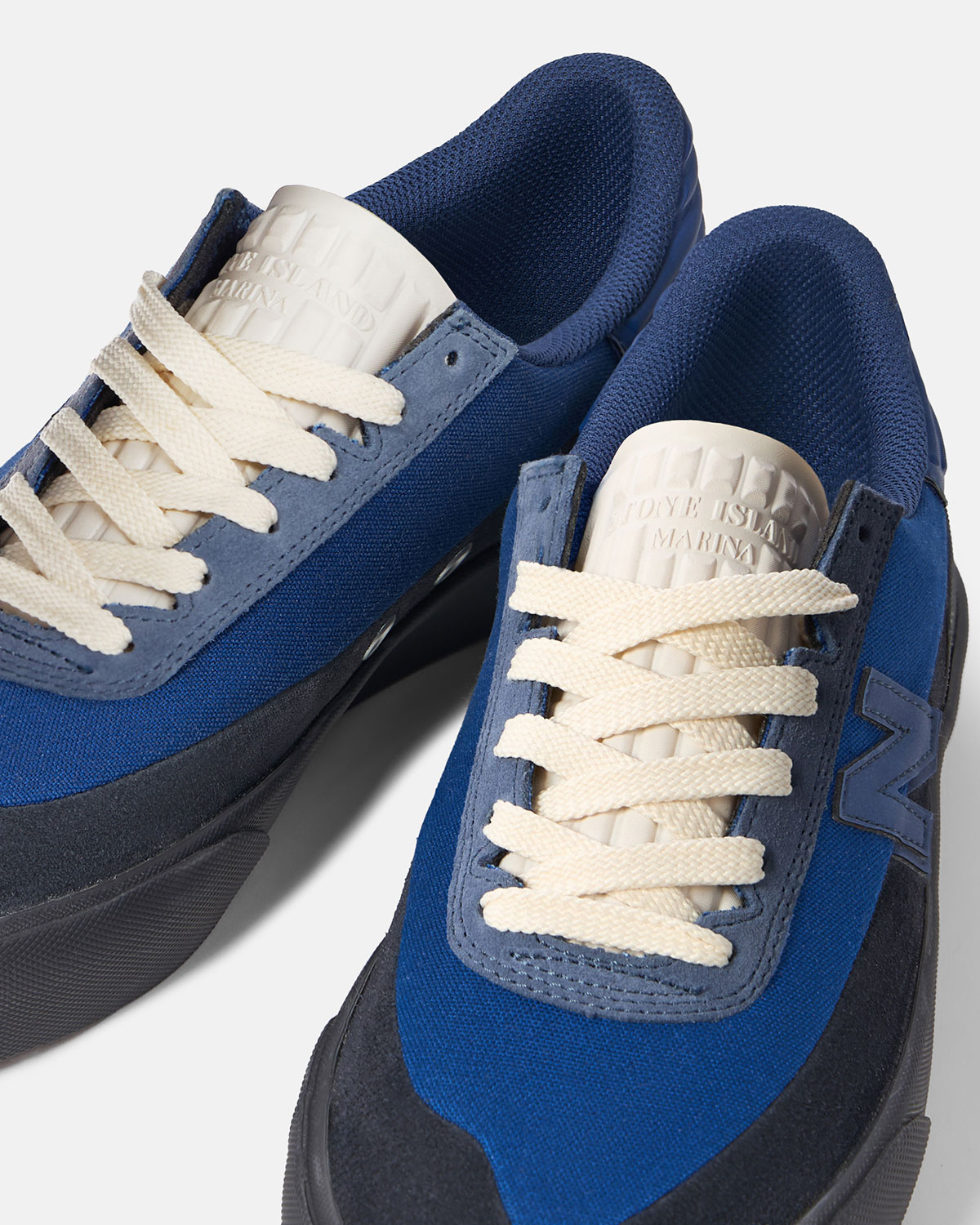 Stone Island New Balance 272 Navy 2
