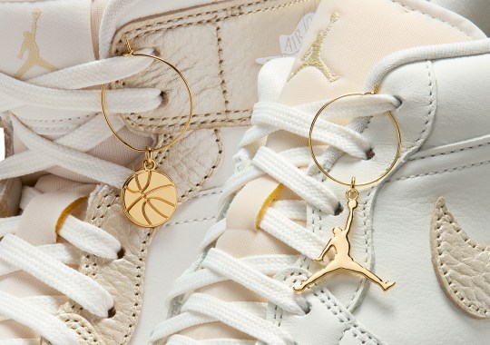 Jordan Continues To Accessories Women’s Air Jordan 1s With Gold