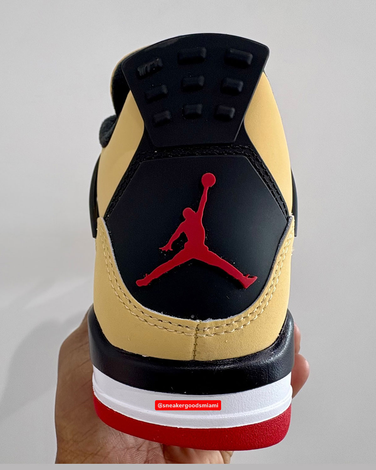Air Jordan 4 Gs Pizza Ih2094 600 1