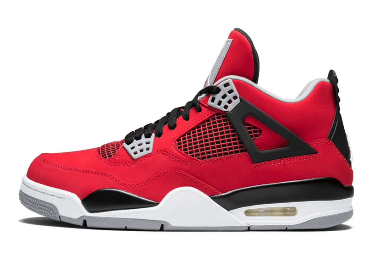 Air Jordan 4 Toro Bravo 2026 1