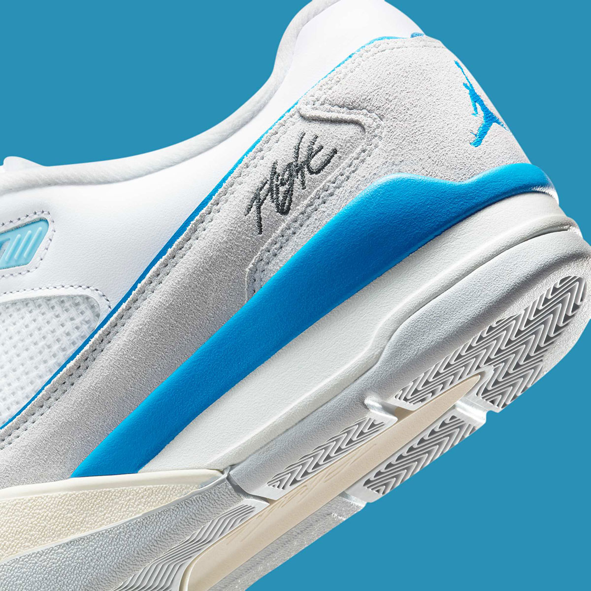 Jordan Flight Court Military Blue Hf3255 104 4