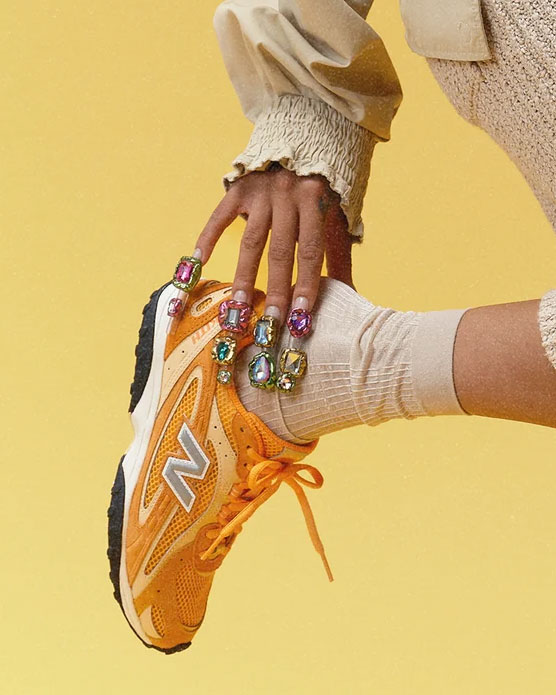 Kith New Balance 204l Sunburst Orange 3