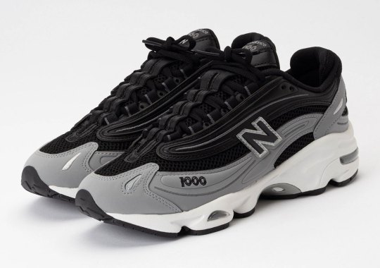 The New Balance 1000 Keeps It Lowkey In “Black/Grey”