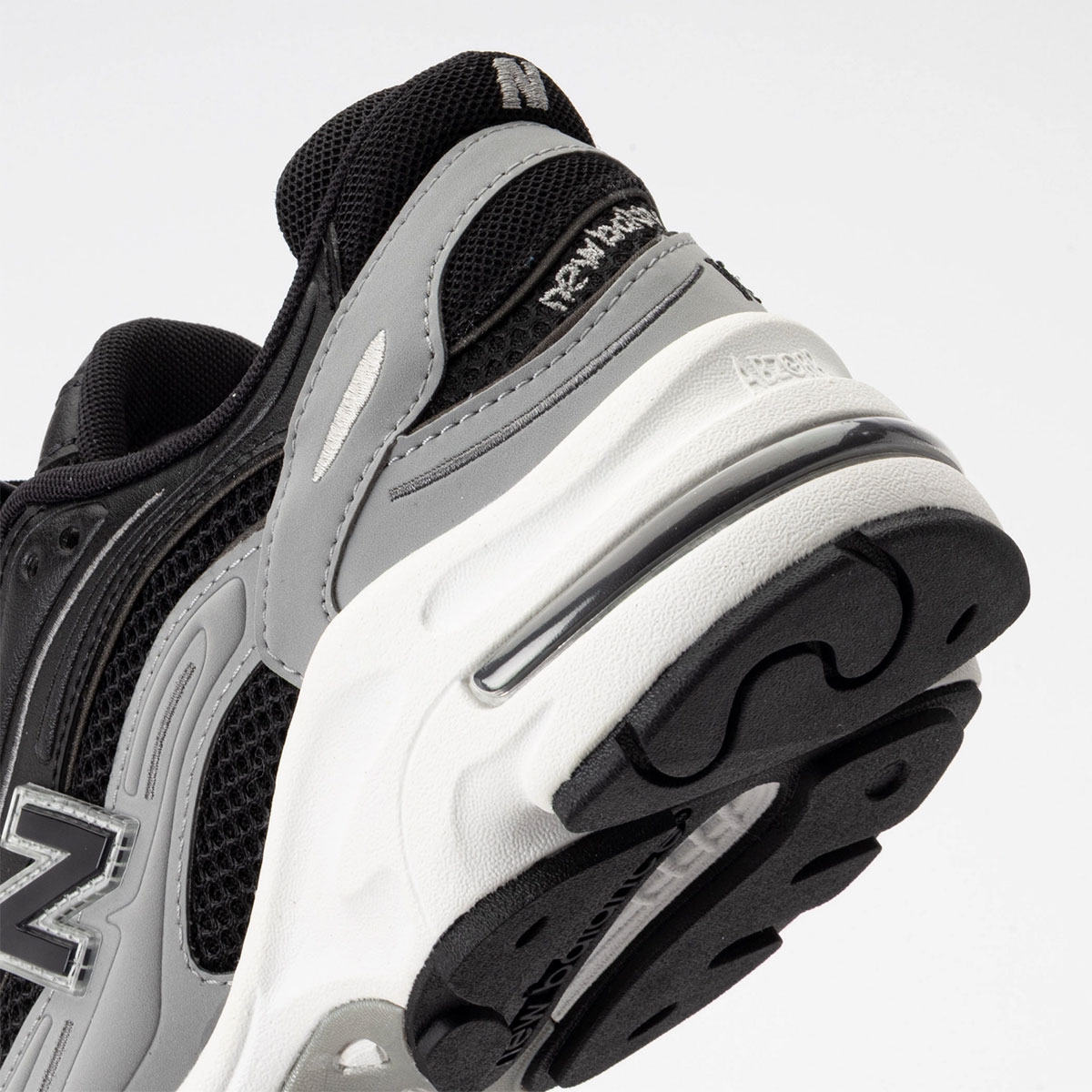 New Balance 1000 Black Grey M1000a 6