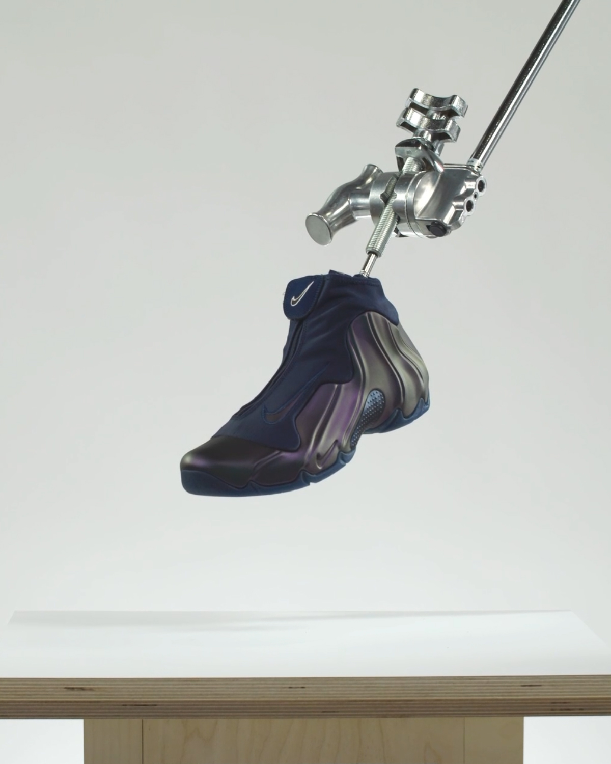 Nike Air Foamposite Pro Pearl Hf0794 200 Hf4481 900 2